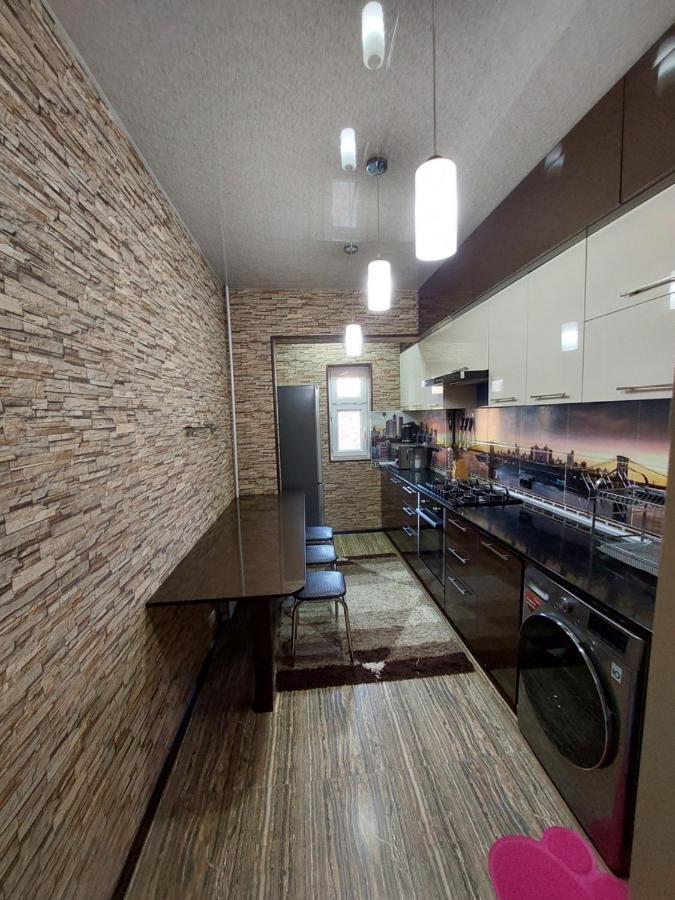 Hi-Tech Apartment In City Center Tashkent Bagian luar foto