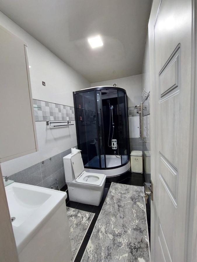 Hi-Tech Apartment In City Center Tashkent Bagian luar foto