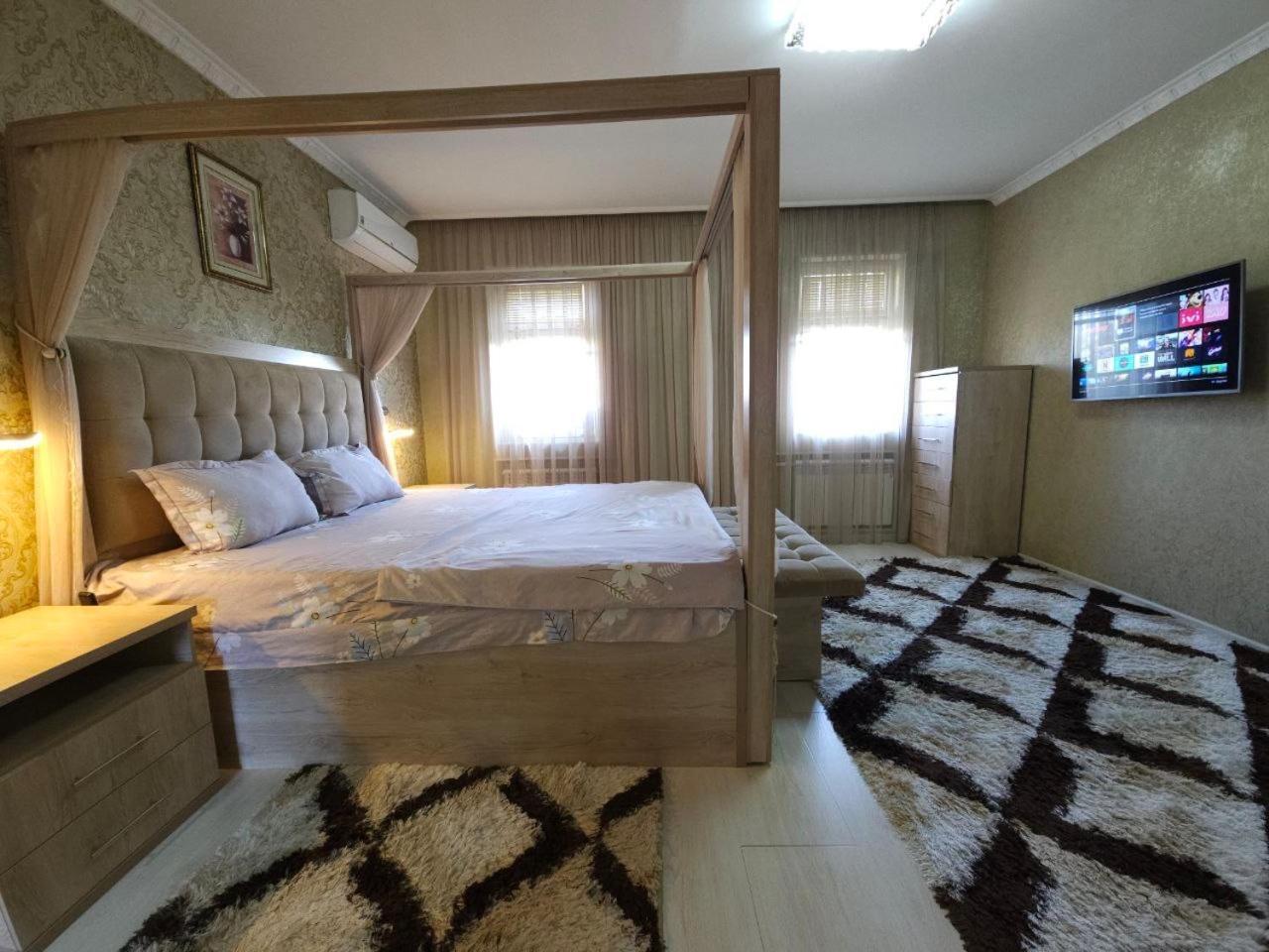 Hi-Tech Apartment In City Center Tashkent Bagian luar foto